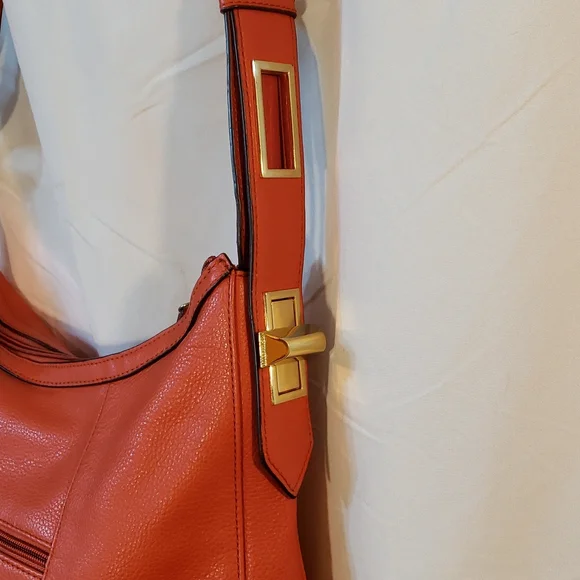 Tignanello Shoulder Bag - Picture 3 of 14